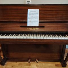 George Russel piano