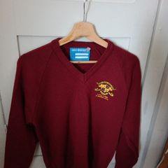Loreto College Green uniform