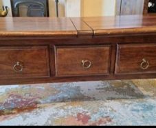 oak wood dark wood , antique style - coffee table with storage