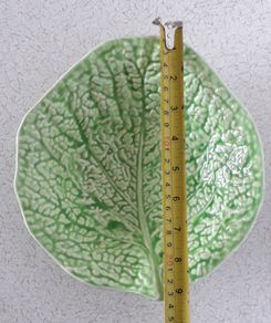 DISH - Vintage - Cabbage Leaf
