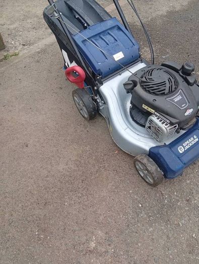 spear +Jackson lawnmower