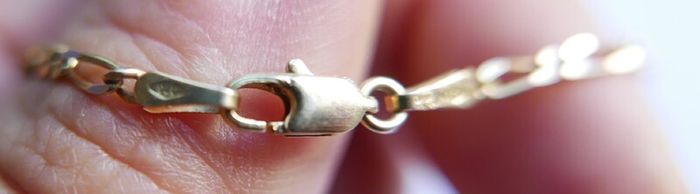 Vintage Solid 9Ct Yellow Gold 375 Figaro link Bangle Bracelet,  length 7.5" - 1,8g