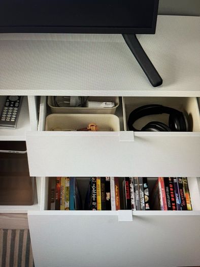 TV Bench