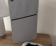 PS5 Slim Digital Edition