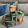 Brio Garage and wooden road set Image 2