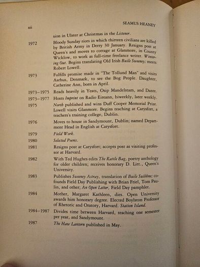 Seamus Heaney.  By Thomas C Foster. Printed By O'Brien Press Dublin.  First Edition Hardback With Dustjacket In Good Condition.  See Photos For Same.