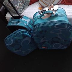 2 Travel Cases