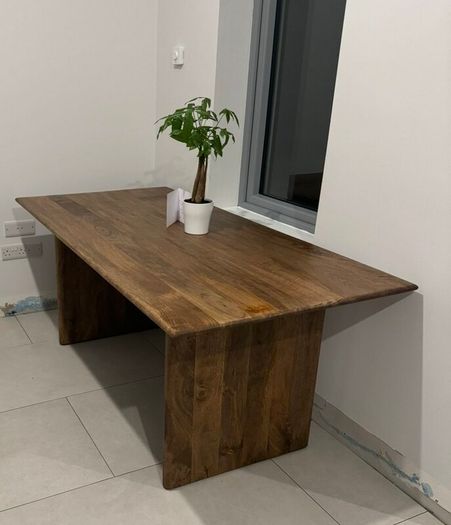 Dining Table and 6chairs