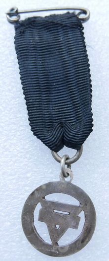 WW1 Period British YMCA Order of the Red Triangle Medal