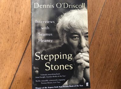 Stepping Stones Dennis O'Driscoll Seamus Heaney