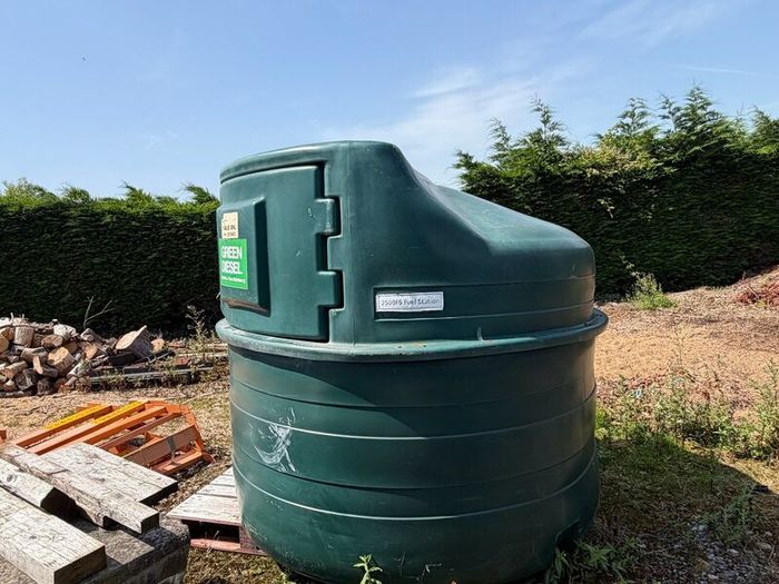 2500L Diesel Tank