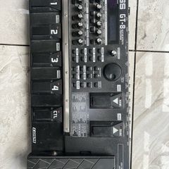 BOSS GT8 Guitar Effects pedal