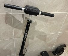 Electric scooter (broke)