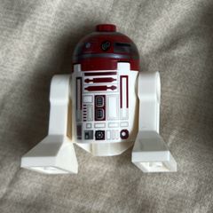 lego Star Wars R4 p17 astromech