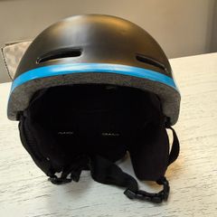 Salomon Junior Ski Helmet (size medium)