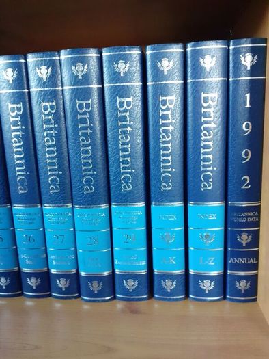 Britannica Encyclopedia collection 1992