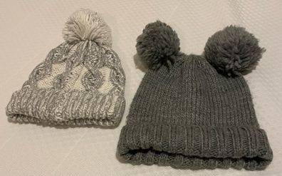 2 Knitted Beanies