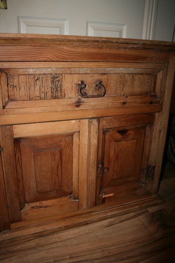 Wooden Chest of drawers