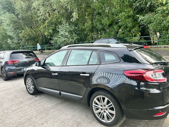 motor car