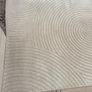 Cream rug Image 3