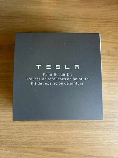 Tesla Paint Repair Kit -PPSW Pearl White