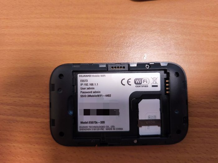 Huawei E5577-320 portable 4G WiFi modem