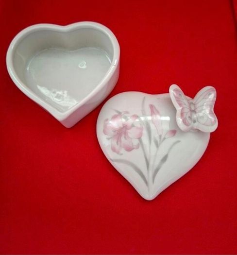 Vintage Porcelain Double Oval Frame