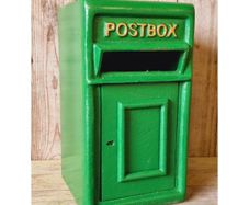 Post Box Small Cast Iron Green Insert H381