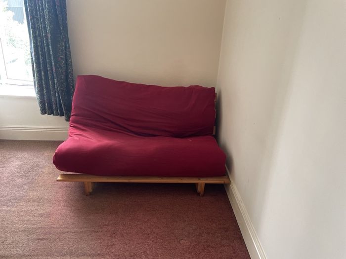 FUTON couch / bed