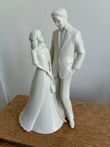 Porclain Figurine