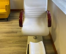 pedicure chair