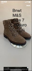boots Bnwt marks & spencer size 40