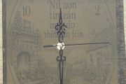 Traditional Nil Aon Tintean Slate Clock