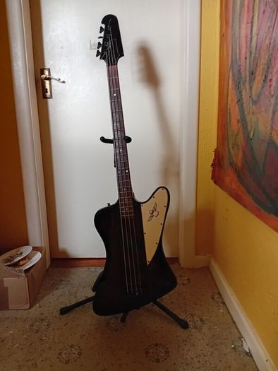 Epiphone Thunderbird IV