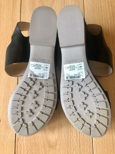 Clarks Women's Perez Glitter Fashion Sandals Size 4