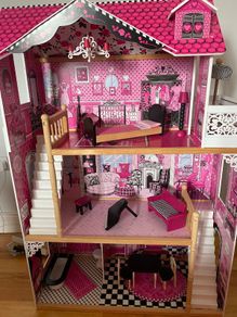 Dolls House