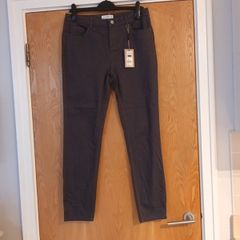 Gallery  Charcoal Slim Leg Jeans.  S. 12.  B.N.W.T.