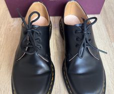 Dr Martens Made In England 1461 shoes size 8 UK (42)