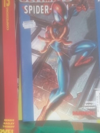 Marvel, DC,Vertigo Comics