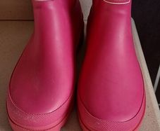 Brand new Regatta Girls Wellies Uk3