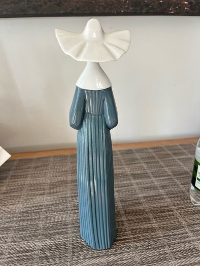 Lladro Figurine