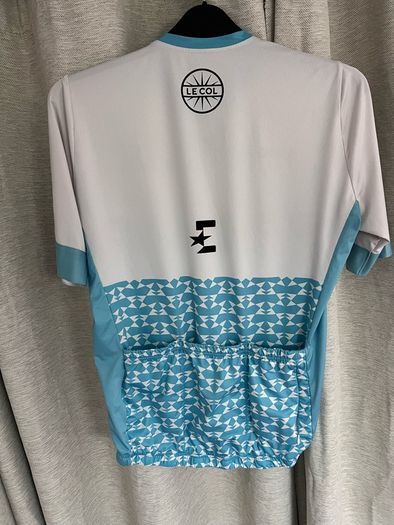 Le Col (Eurosport) Cycling Kit