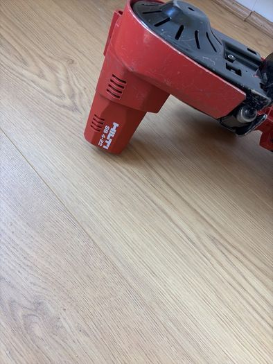 Hilti Portable Band Saw