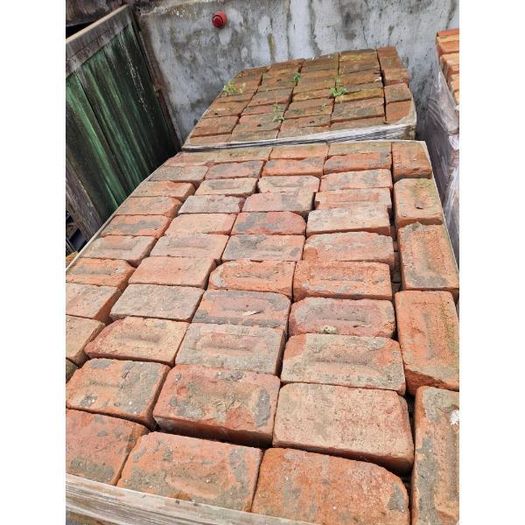 Reclaimed Dark Red Brick