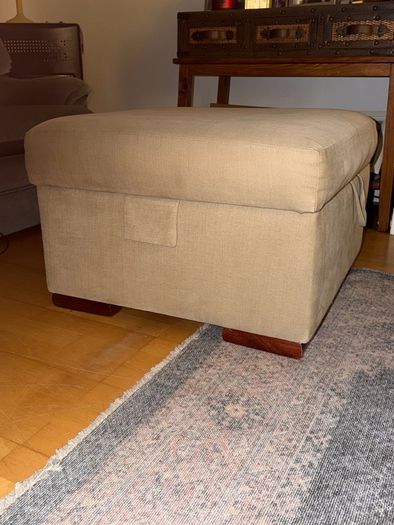 Storage Pouffe