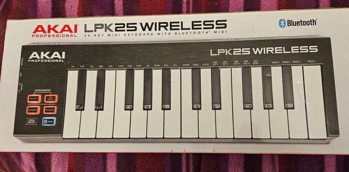 AKAI Professonal LPK25 Wireless Bluetooth MIDI 25 keys keyboard