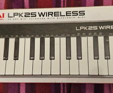 AKAI Professonal LPK25 Wireless Bluetooth MIDI 25 keys keyboard
