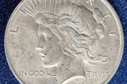 Unc 1923 United States 1 Silver Peace Dollar coin