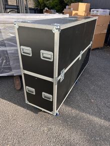 Pro TV Adjustable size Flight Case 65" to 86" Video Display Screen Case