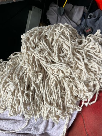 mop